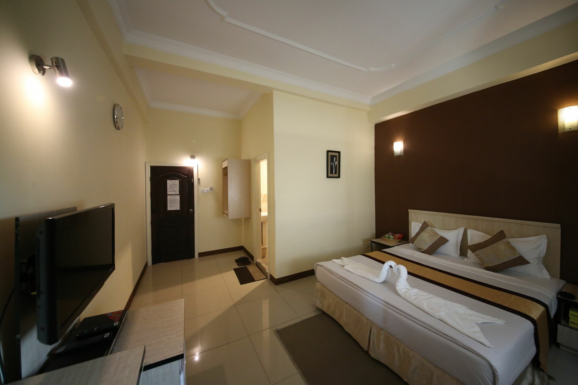 Hotel 72 Rangum Exterior foto