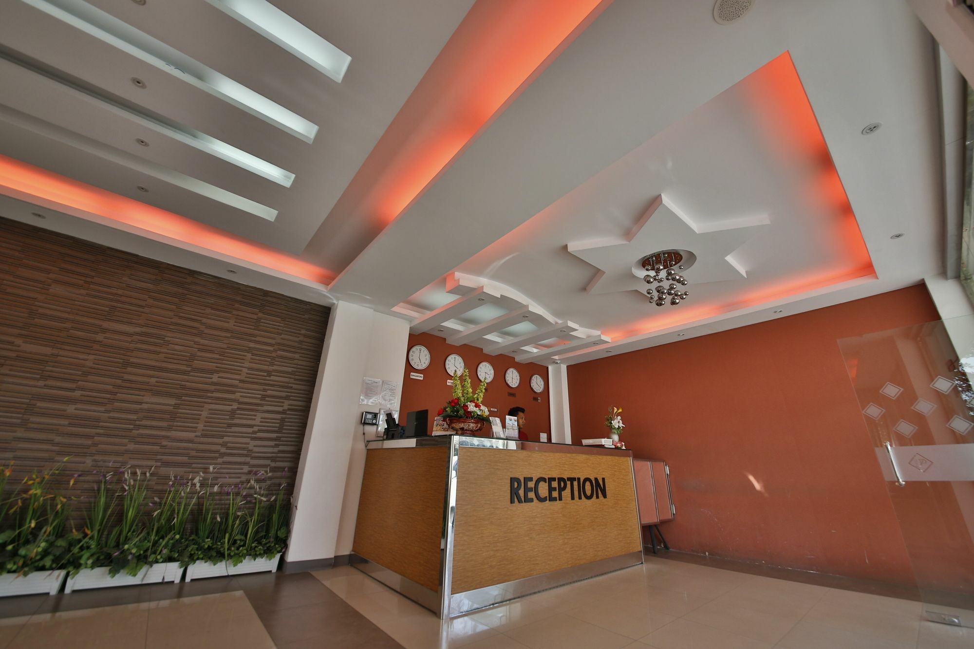 Hotel 72 Rangum Exterior foto