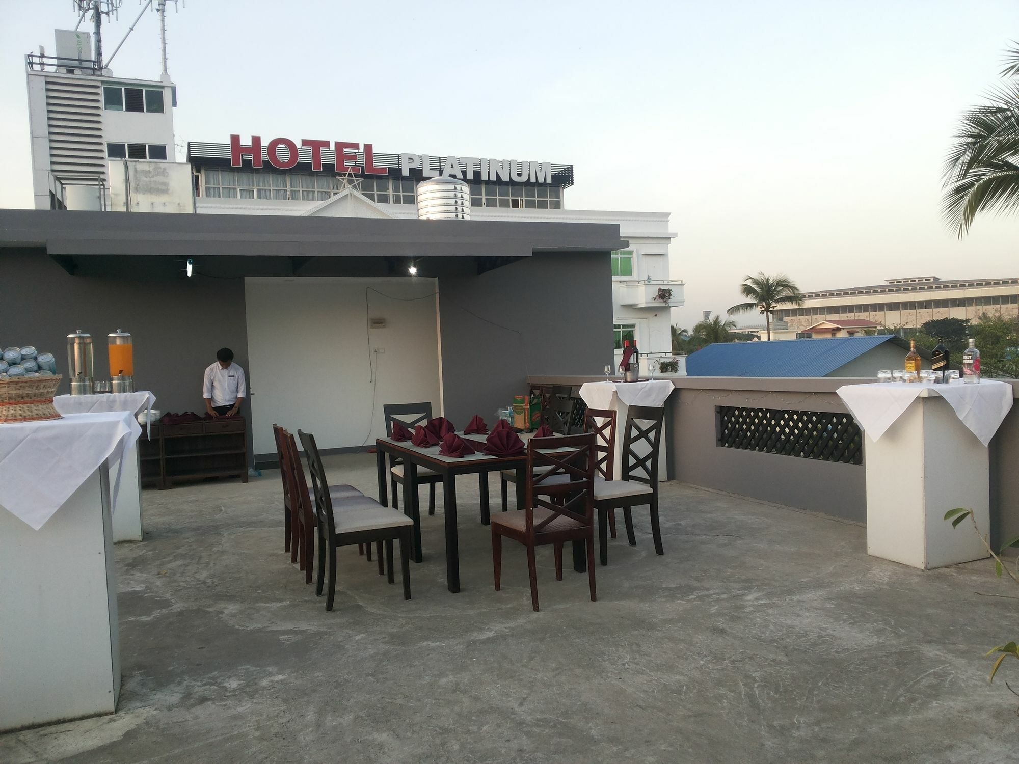 Hotel 72 Rangum Exterior foto